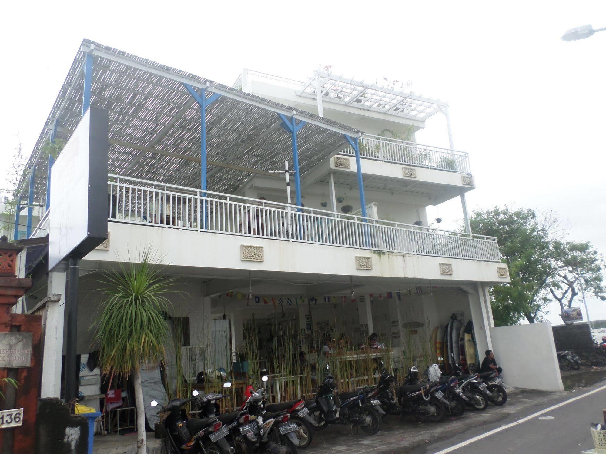 第帕罗滨海酒店 サヌール 外观 照片